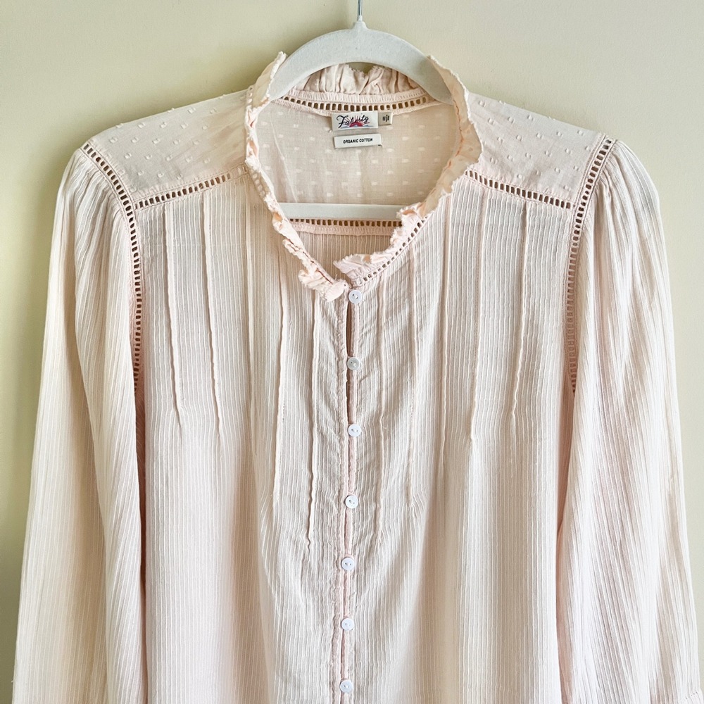 Faherty Top Women's Medium 100% Organic Cotton Peach Ruffles Smocking Cottage - Picture 6 of 12